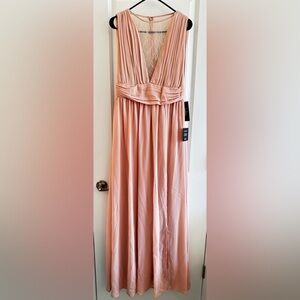 Lulu's Peachy Nude Maxi Dress